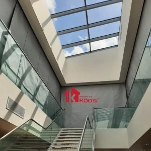 Man sap ngan chay Kodsdoor E60 phut e1693186875911